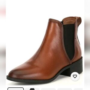 Steve Madden Dares Chelsea Boot Cognac Brown Leather Gore Ankle Bootie 8